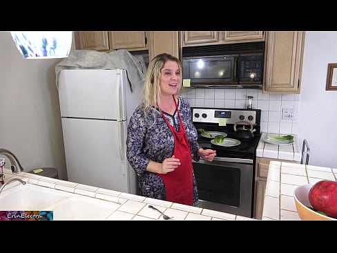 ❤️ Belle-mère qui le traie dans la cuisine avant son rendez-vous. ❌ Salopes at us fr.rionews.top ﹏